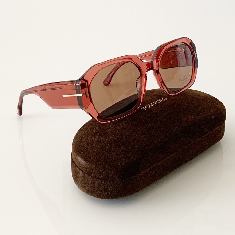 Tom Ford Sunglasses, New 250 - Picture 2 of 9
